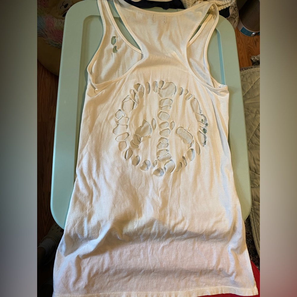 Kendall & Kylie cream tank top with peace sign cut out on back size S.